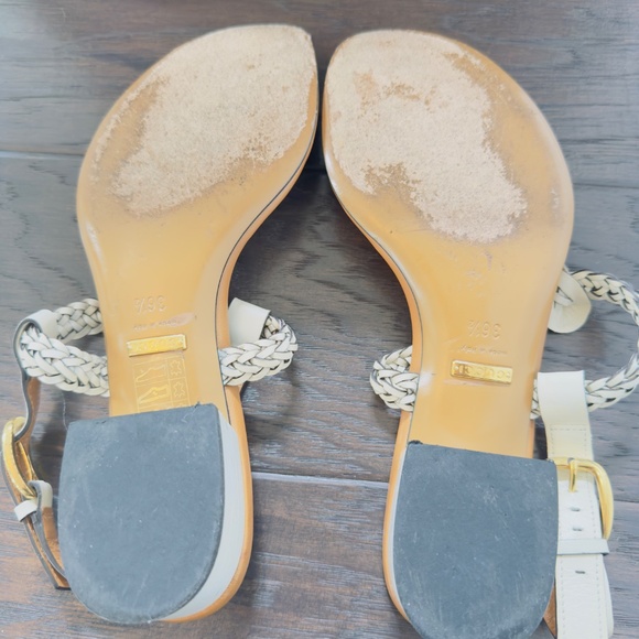 Gucci - Picture 3 of 4